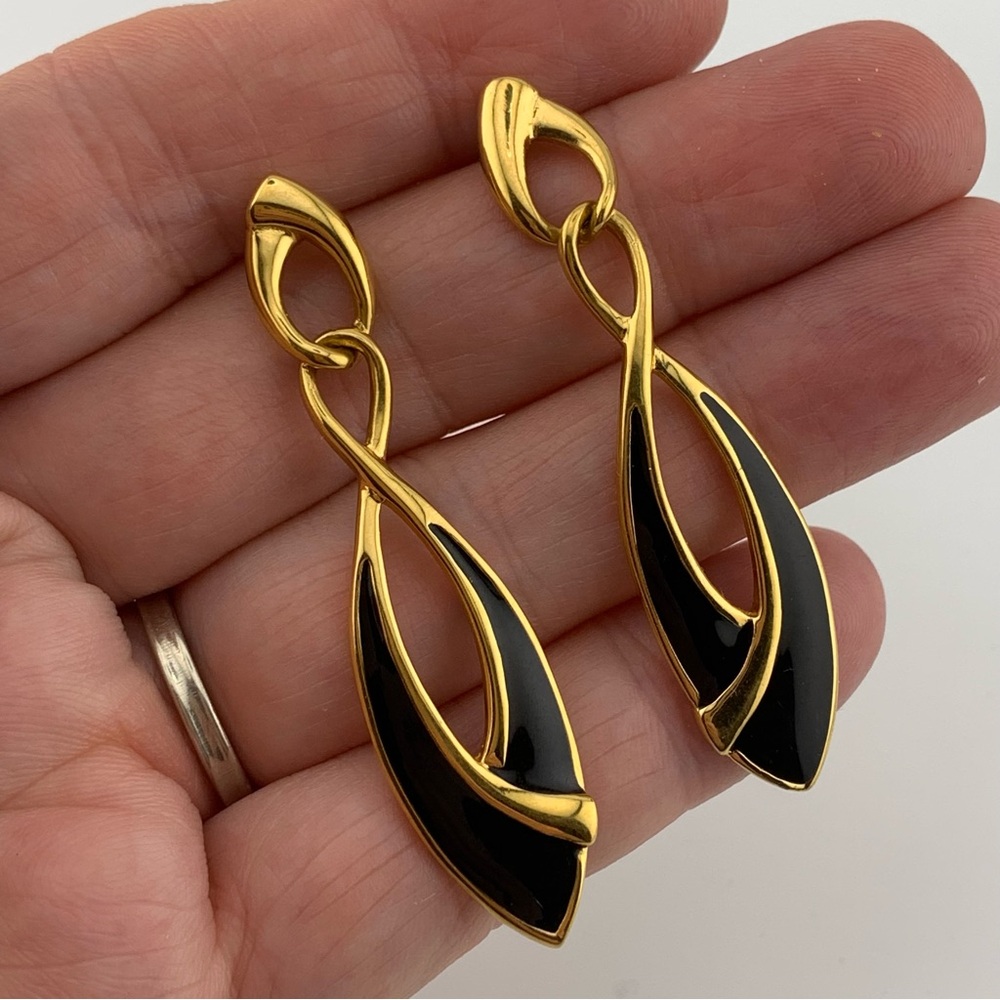 NAPIER Black Enamel & Gold Plate Dangle Teardrop Post Earrings VTG 1980s 2-1/4"